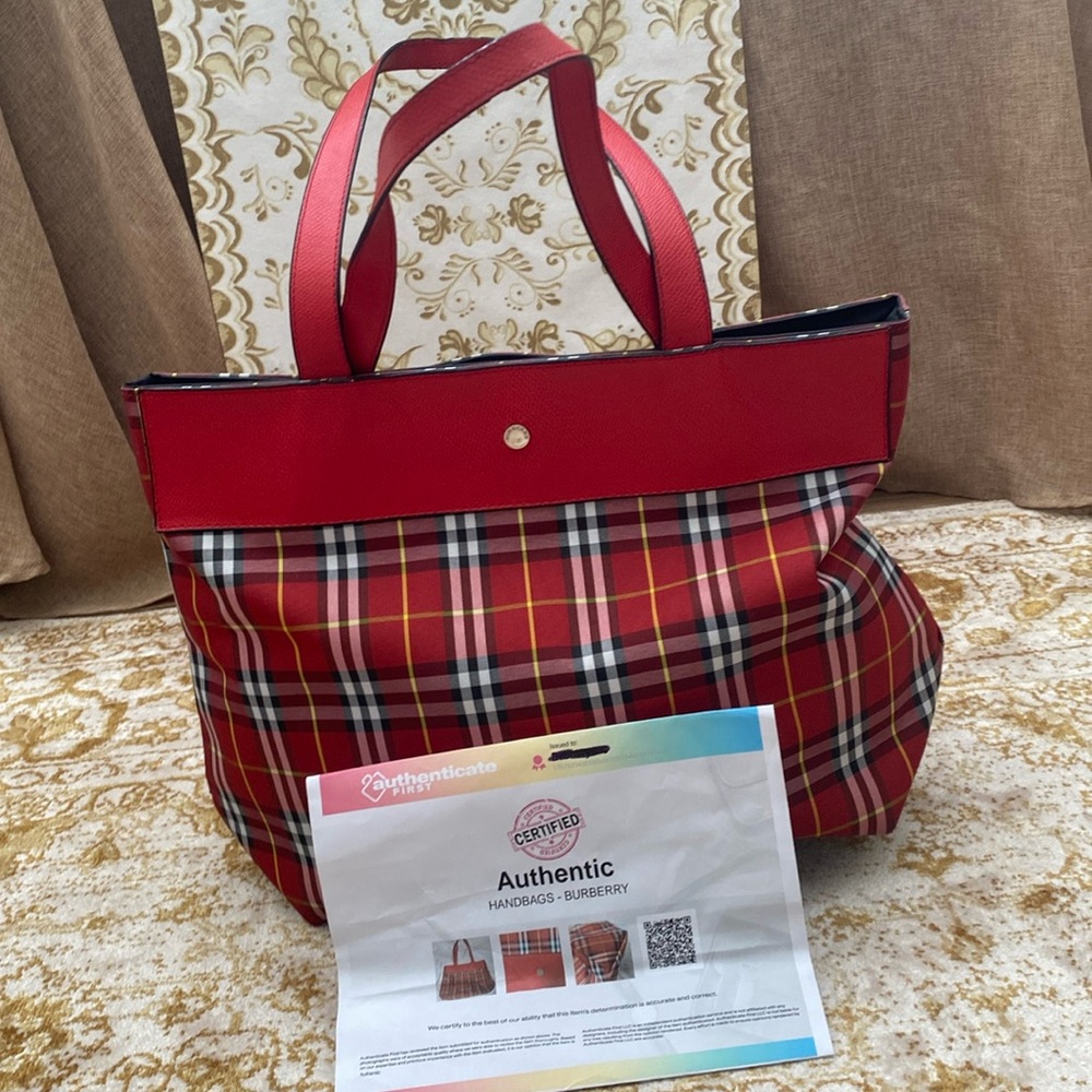 EUC Burberry Bag with COA